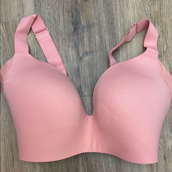 Le Mystere Smooth Shape 360 Smoother Wireless Contour Bra - Picture 1 of 6
